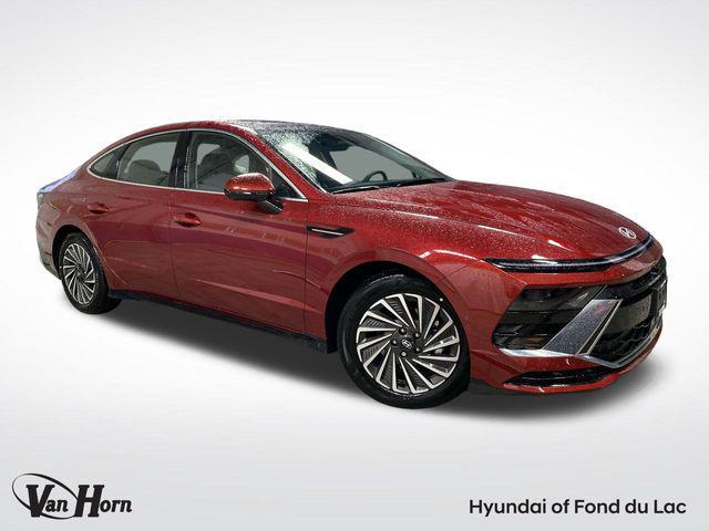 new 2025 Hyundai Sonata Hybrid car, priced at $38,754