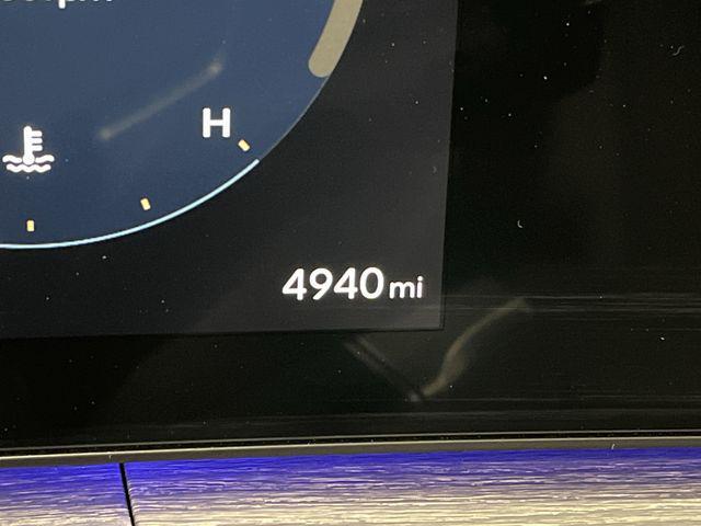 used 2025 Hyundai Santa Fe car, priced at $36,995