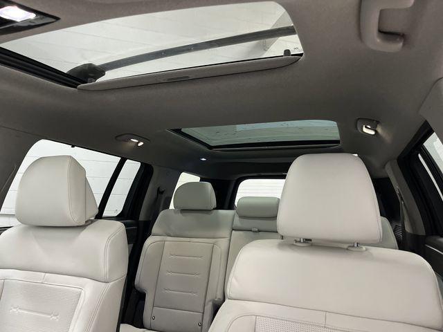 used 2025 Hyundai Santa Fe car, priced at $36,995