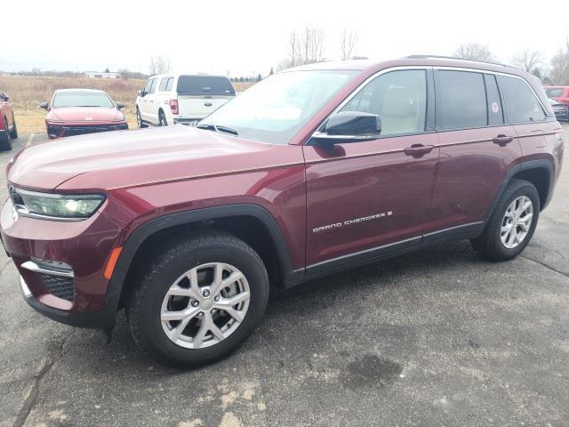 used 2022 Jeep Grand Cherokee car, priced at $30,400