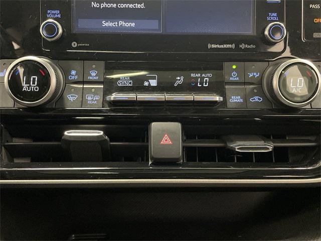 used 2021 Toyota Highlander car, priced at $34,424