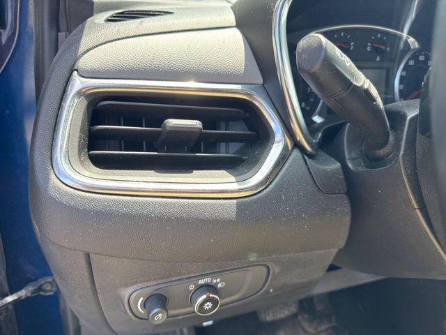 used 2022 Chevrolet Equinox car, priced at $22,645