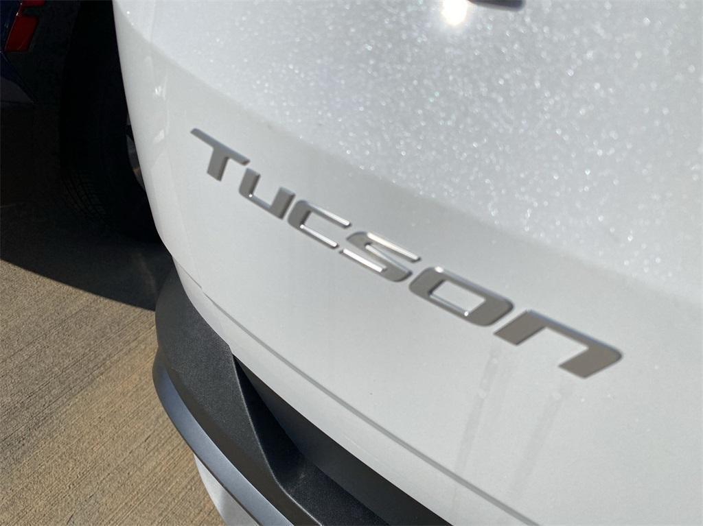 new 2025 Hyundai Tucson car, priced at $27,055