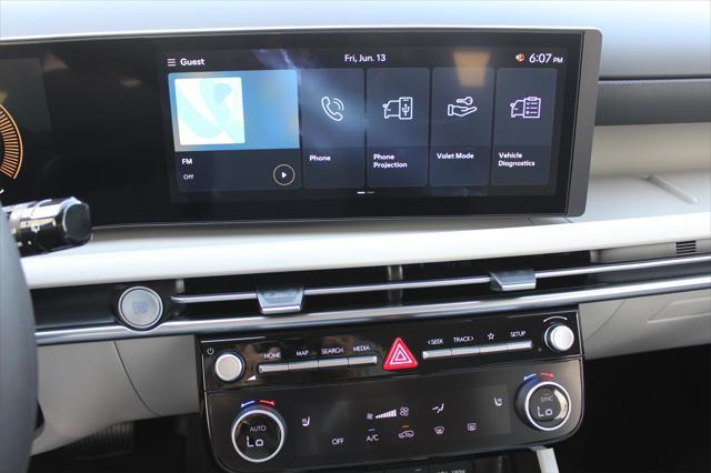 new 2025 Hyundai Tucson car, priced at $32,046