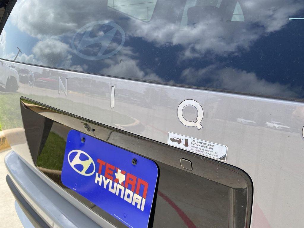 new 2026 Hyundai IONIQ 9 car, priced at $64,834