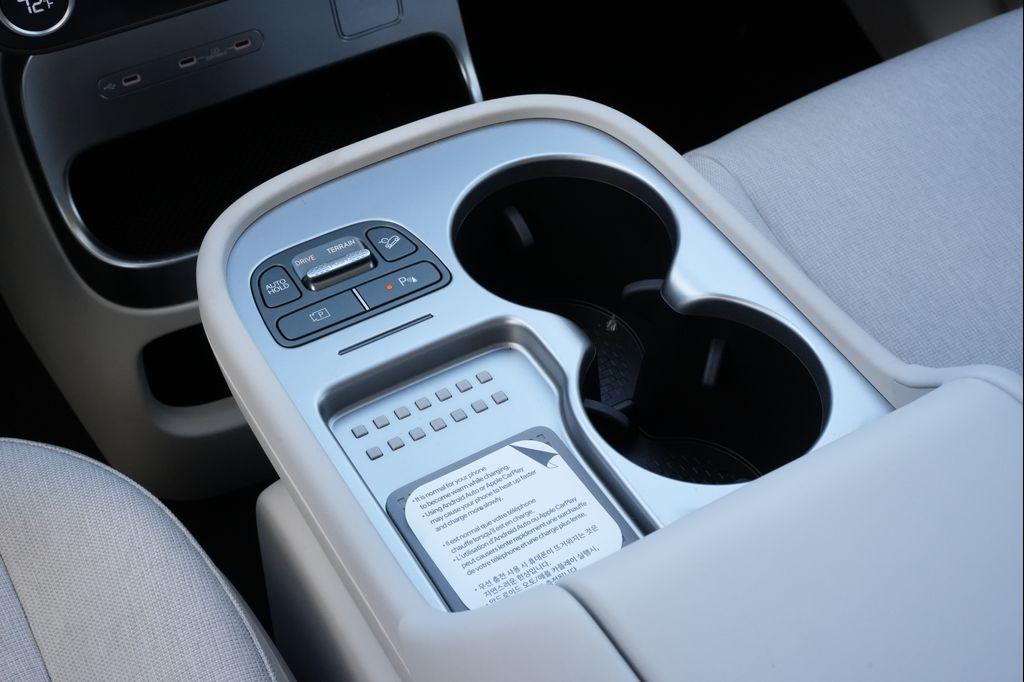 new 2026 Hyundai IONIQ 9 car, priced at $64,541