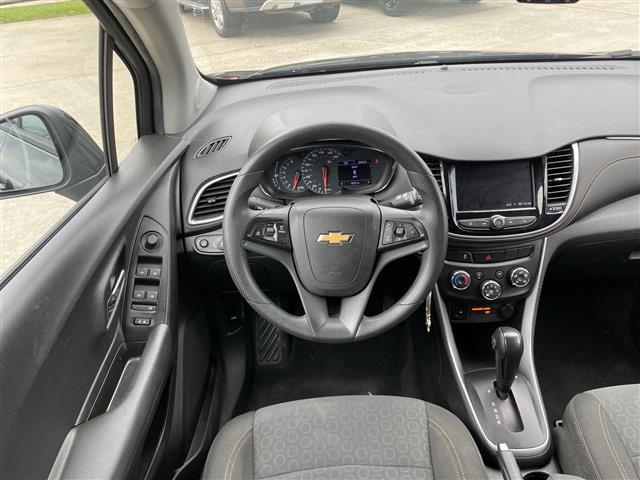 used 2020 Chevrolet Trax car, priced at $14,998