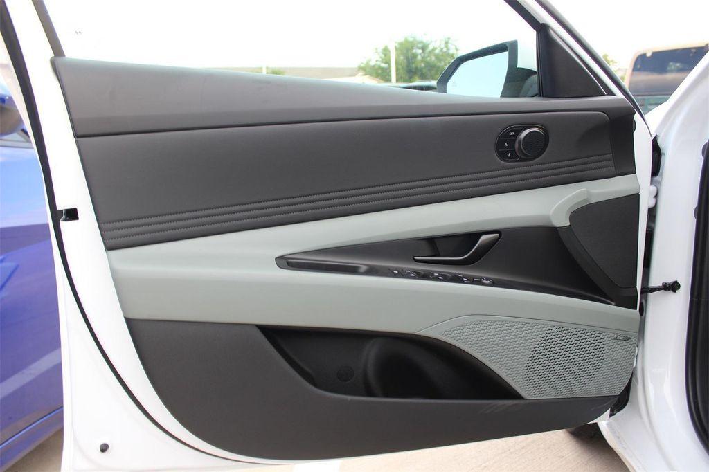 new 2025 Hyundai ELANTRA HEV car, priced at $30,940