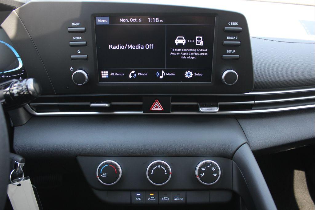 new 2025 Hyundai Elantra car, priced at $23,627