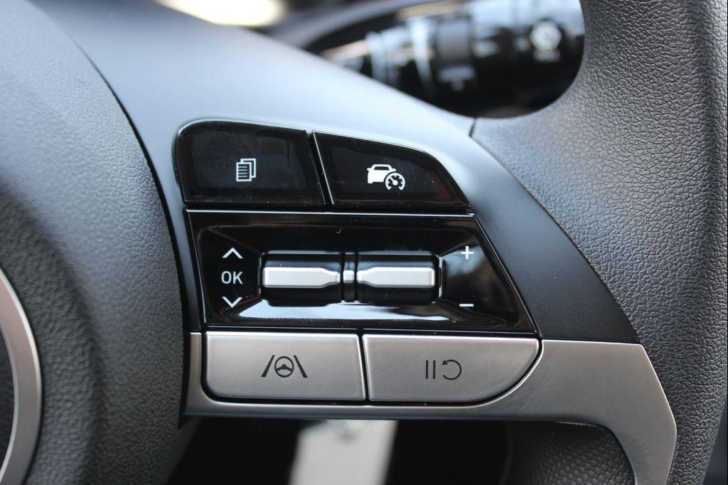 new 2025 Hyundai Elantra car, priced at $23,627