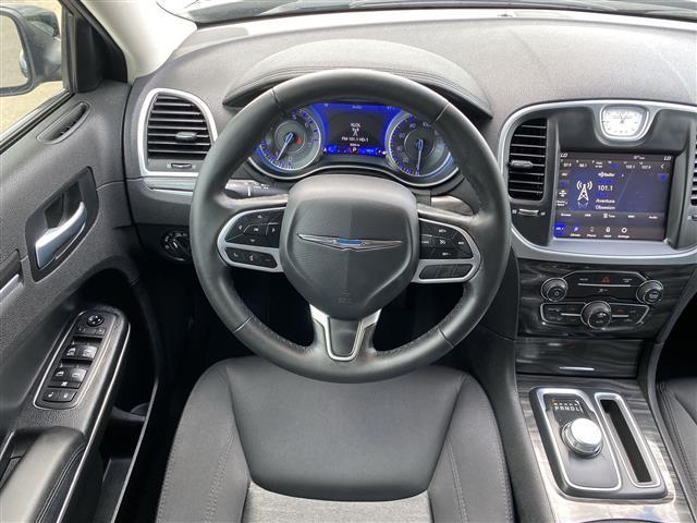 used 2021 Chrysler 300 car, priced at $25,999