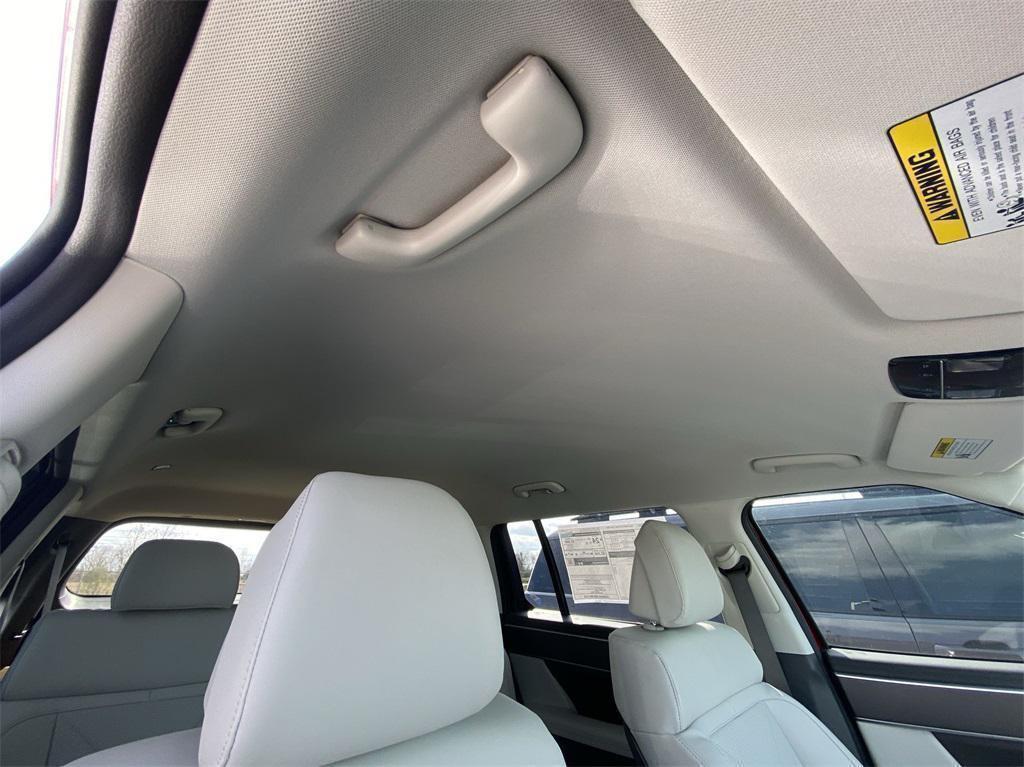 new 2025 Hyundai Santa Fe car, priced at $36,276