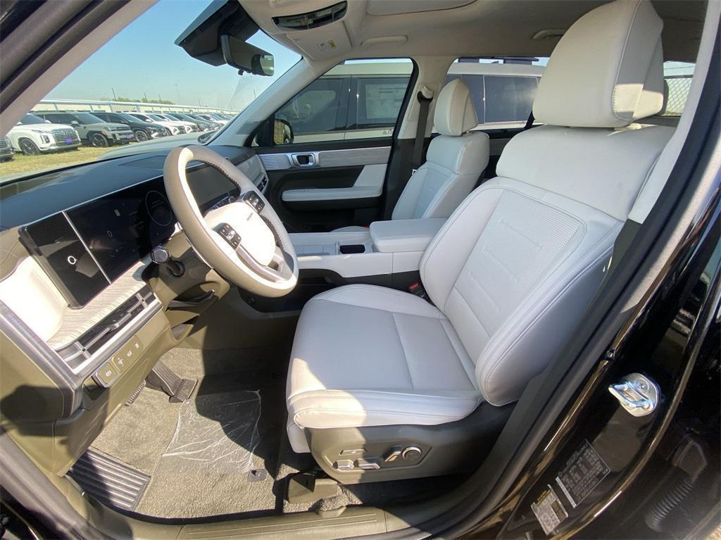 new 2025 Hyundai Santa Fe car, priced at $43,964