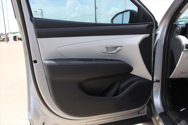 new 2025 Hyundai Tucson car, priced at $32,046