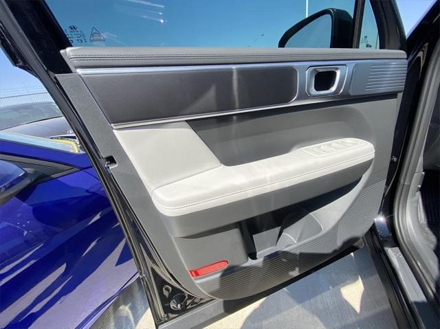 new 2025 Hyundai Santa Fe car, priced at $36,110