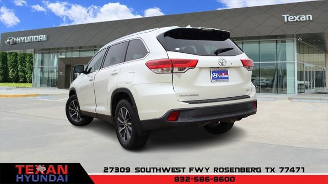 used 2019 Toyota Highlander car, priced at $23,797