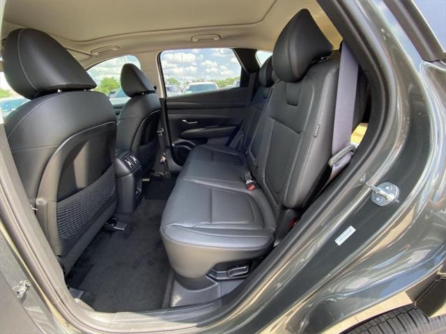 new 2025 Hyundai TUCSON Hybrid car, priced at $37,862