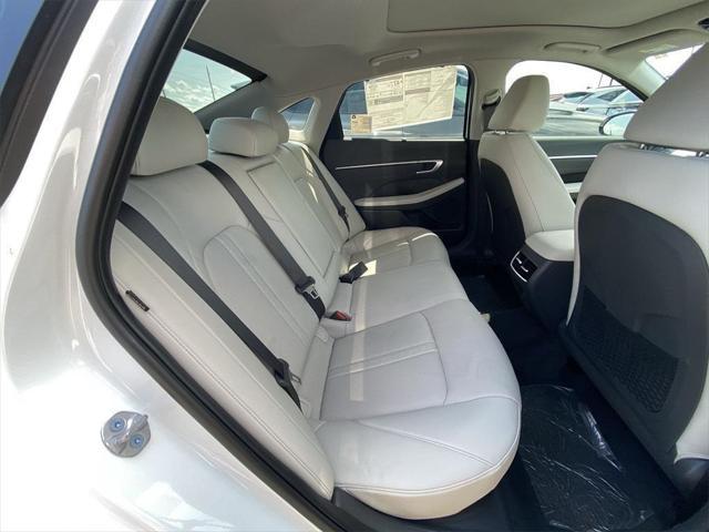 new 2025 Hyundai Sonata Hybrid car, priced at $39,151
