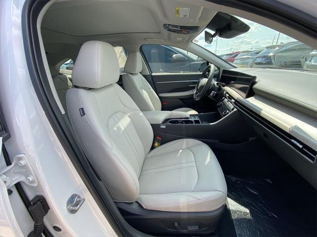 new 2025 Hyundai Sonata Hybrid car, priced at $39,151