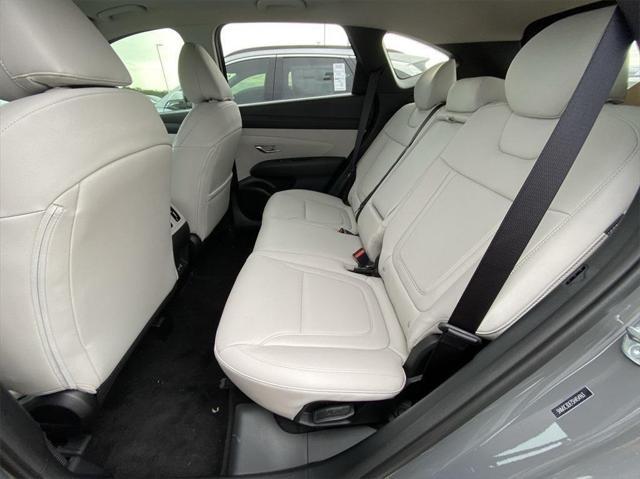 new 2025 Hyundai Tucson car, priced at $31,077