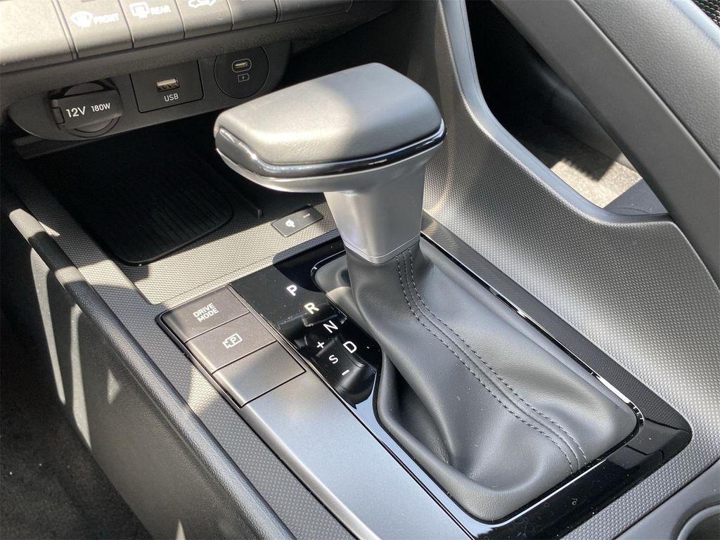 new 2025 Hyundai Elantra car, priced at $21,795
