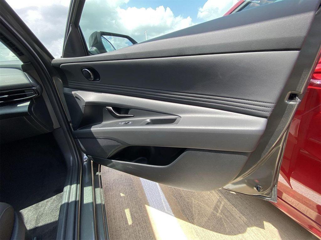 new 2025 Hyundai Elantra car, priced at $21,795
