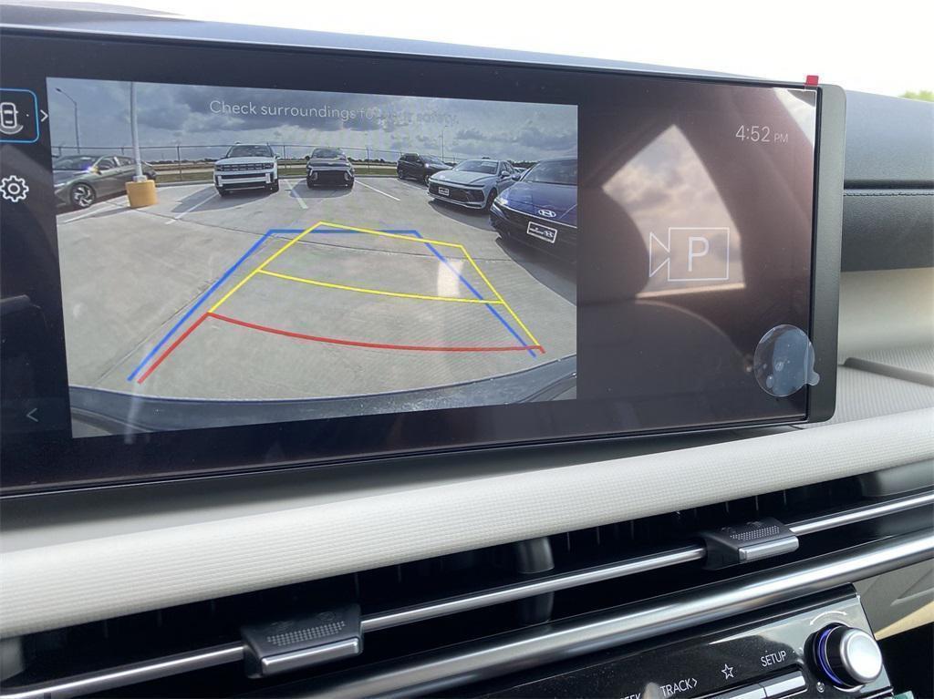 new 2025 Hyundai Tucson car, priced at $27,145