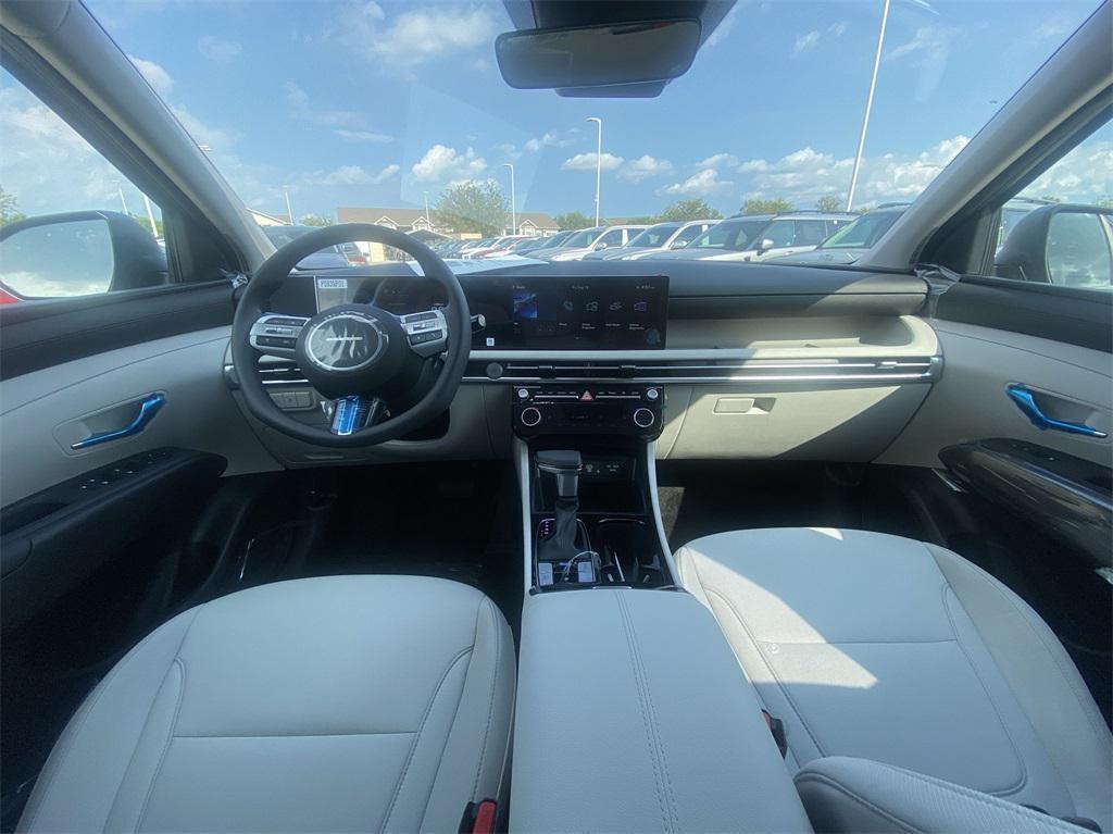 new 2025 Hyundai Tucson car, priced at $27,145