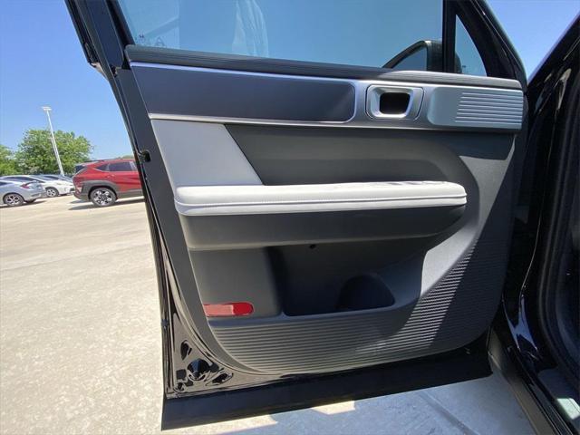 new 2025 Hyundai Santa Fe car, priced at $37,876