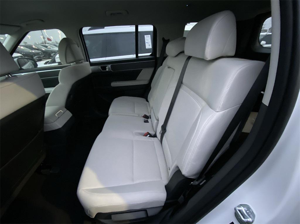 new 2025 Hyundai Santa Fe car, priced at $32,220