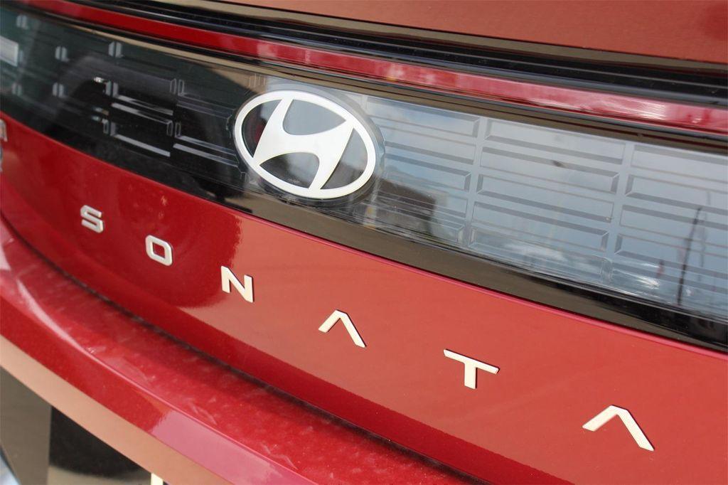 new 2025 Hyundai Sonata Hybrid car, priced at $32,869
