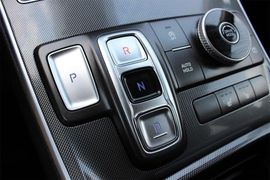 used 2022 Hyundai Santa Fe car, priced at $17,996