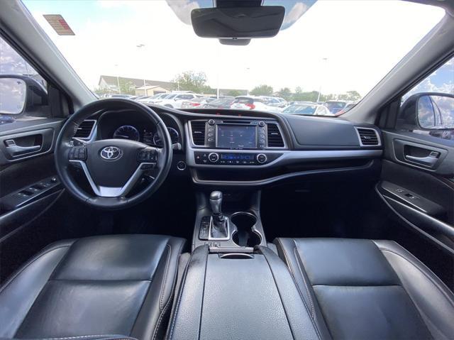 used 2019 Toyota Highlander car, priced at $24,998