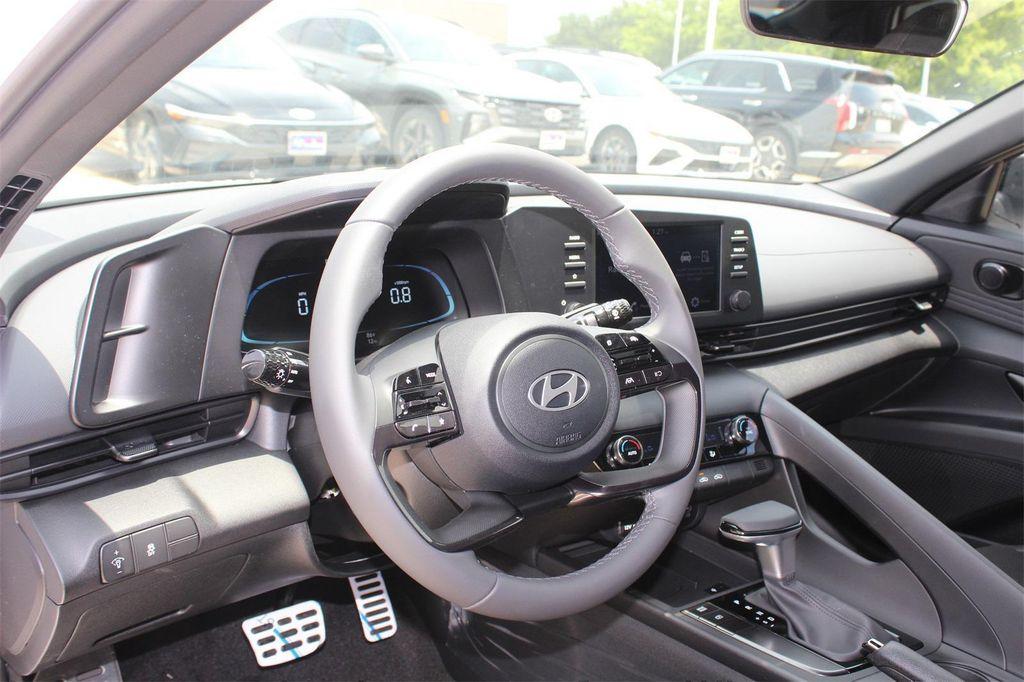 new 2025 Hyundai Elantra car, priced at $21,520