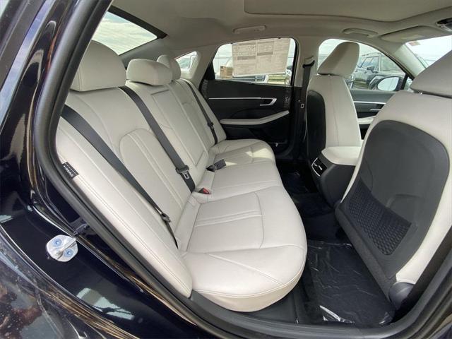 new 2025 Hyundai Sonata Hybrid car, priced at $38,838
