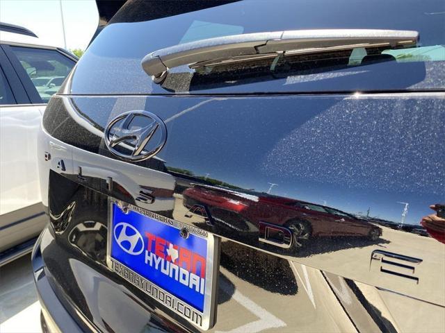 new 2025 Hyundai Palisade car, priced at $55,136