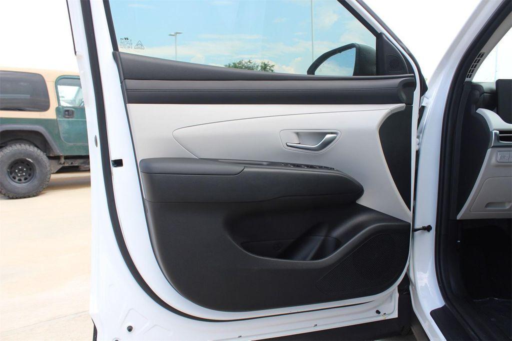 new 2026 Hyundai Tucson car, priced at $32,899
