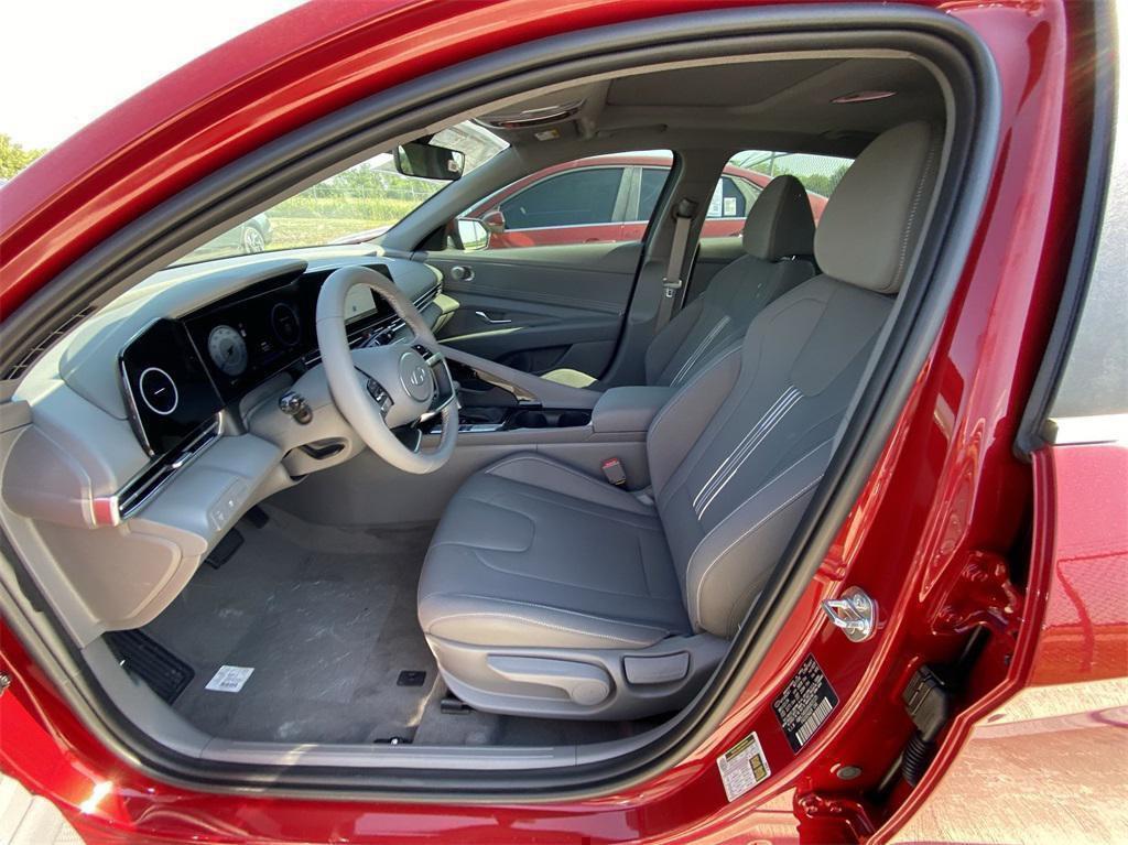 new 2024 Hyundai Elantra car, priced at $22,040