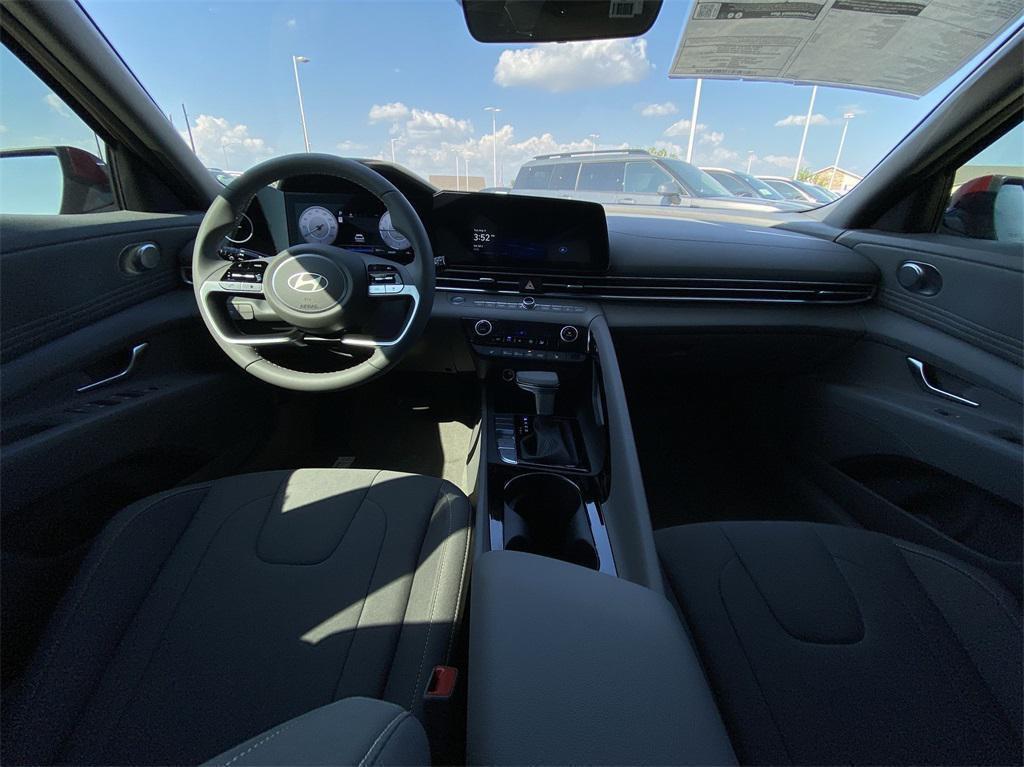 new 2024 Hyundai Elantra car, priced at $22,040