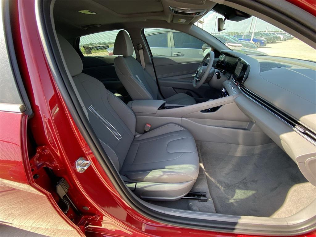 new 2024 Hyundai Elantra car, priced at $22,040