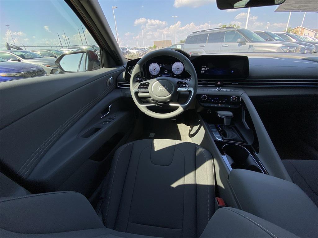 new 2024 Hyundai Elantra car, priced at $22,040