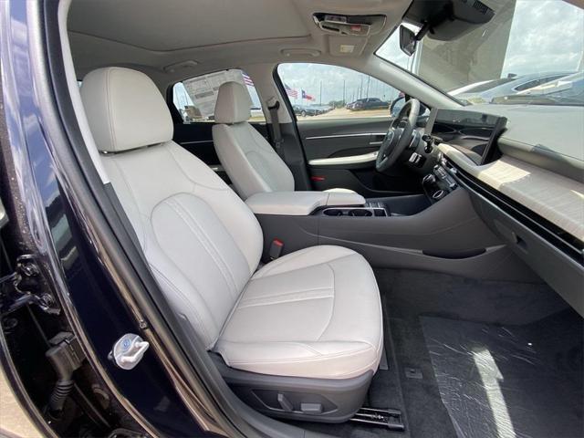 new 2025 Hyundai Sonata Hybrid car, priced at $38,838