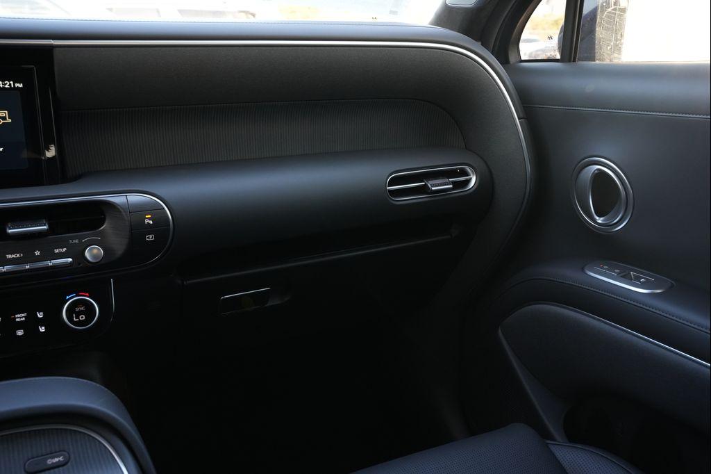 new 2026 Hyundai Palisade Hybrid car, priced at $57,561