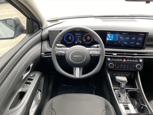 new 2025 Hyundai Tucson car, priced at $32,440