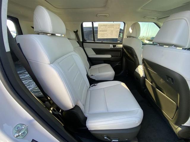 new 2025 Hyundai SANTA FE HEV car, priced at $46,663