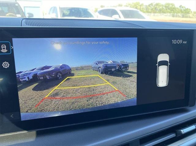 new 2025 Hyundai Santa Fe car, priced at $36,028