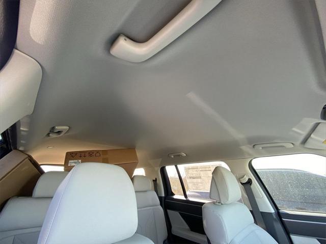 new 2025 Hyundai Santa Fe car, priced at $36,028