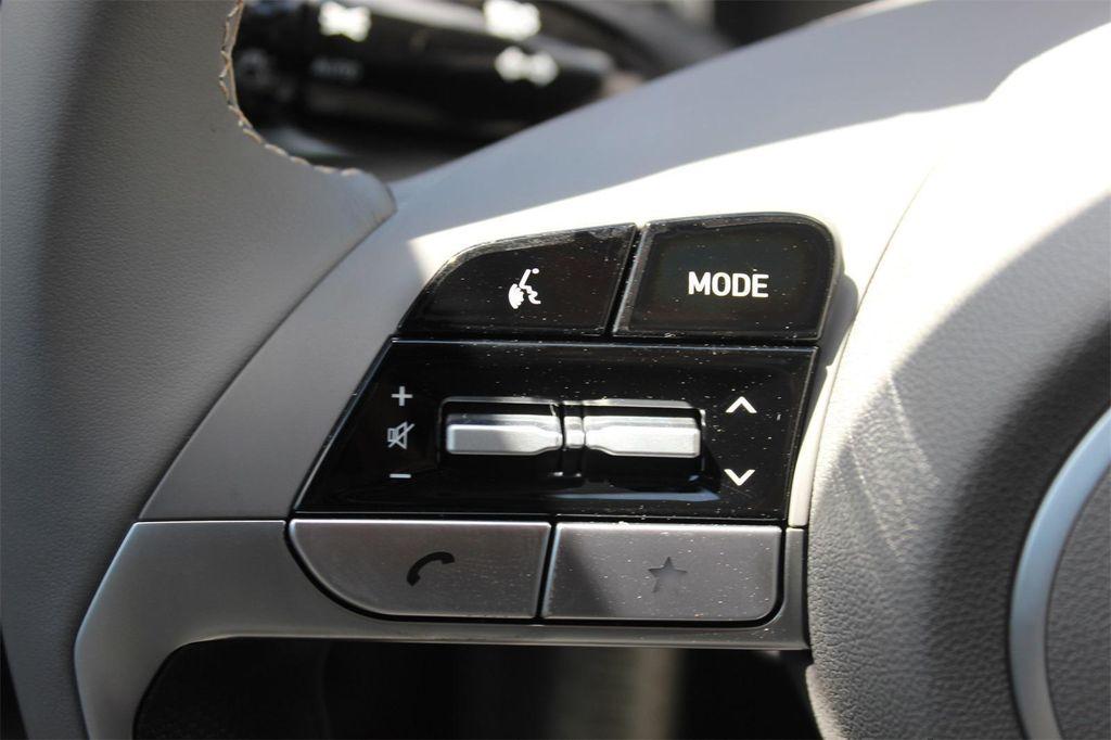 new 2025 Hyundai Elantra car, priced at $21,235