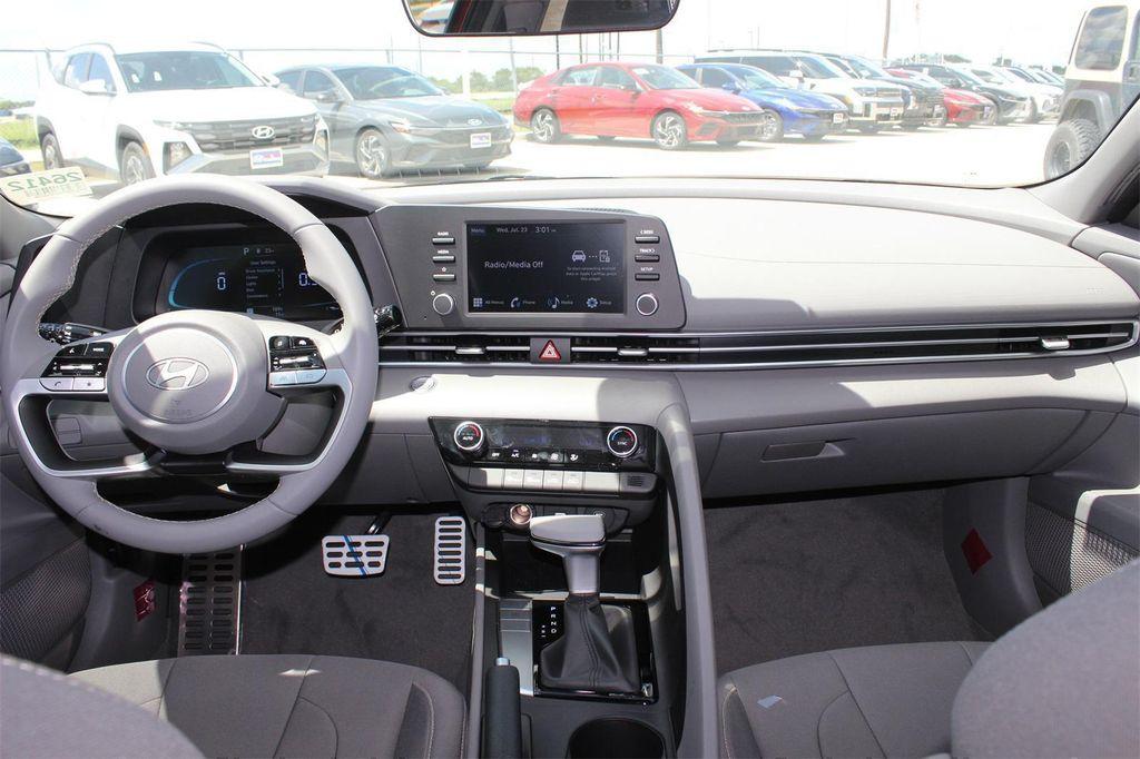 new 2025 Hyundai Elantra car, priced at $21,235