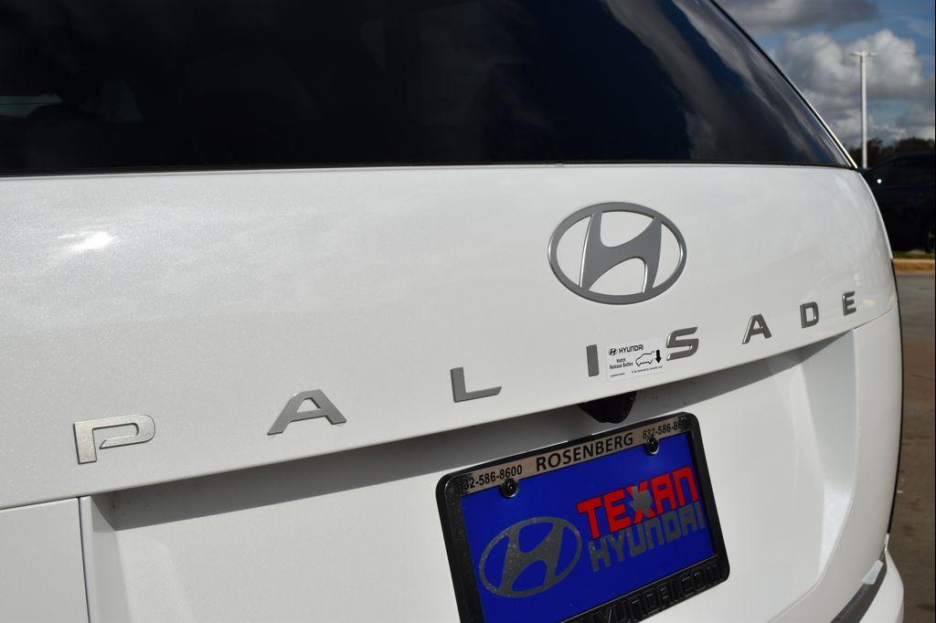 new 2026 Hyundai Palisade Hybrid car, priced at $58,324